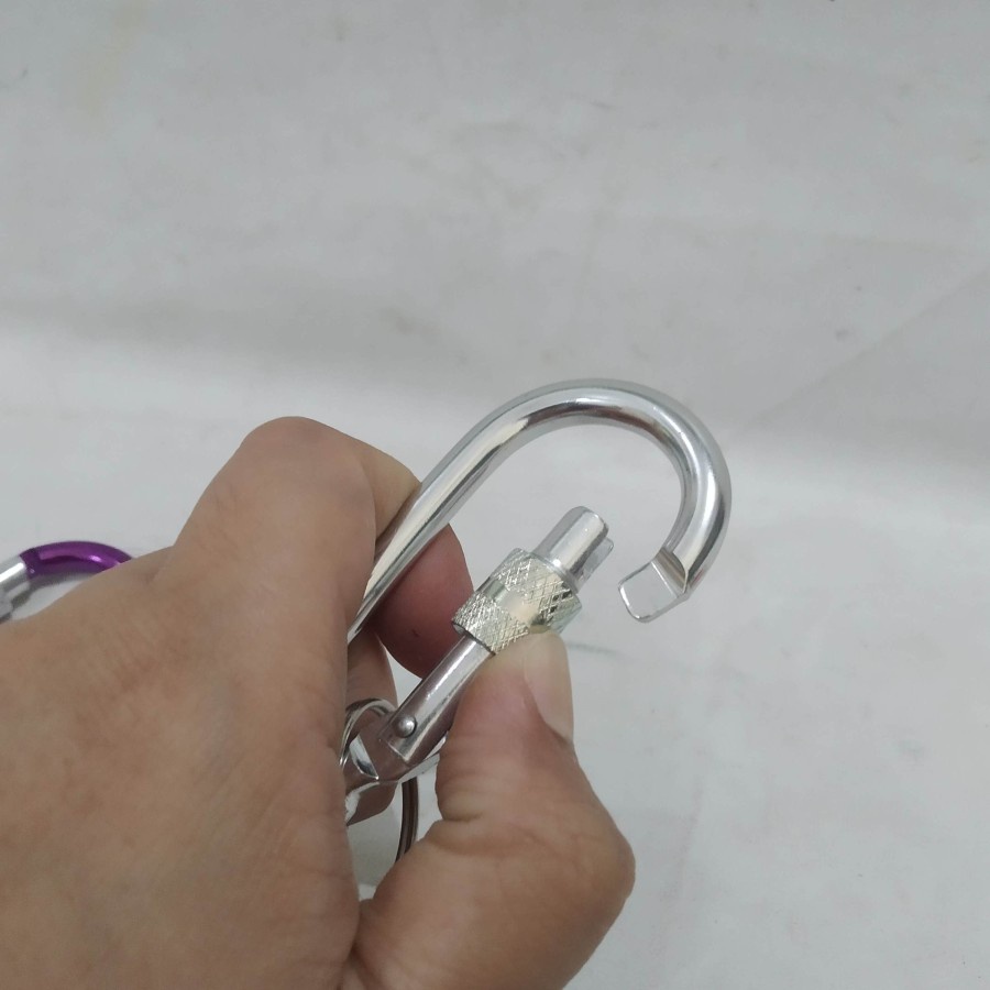 Carabiner karabiner gantungan kait screw lock pengunci sekrup sedang