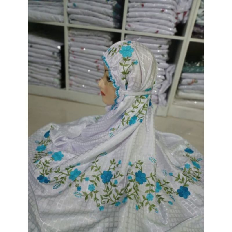 Mukena terusan dewasa semi sutra kotak2