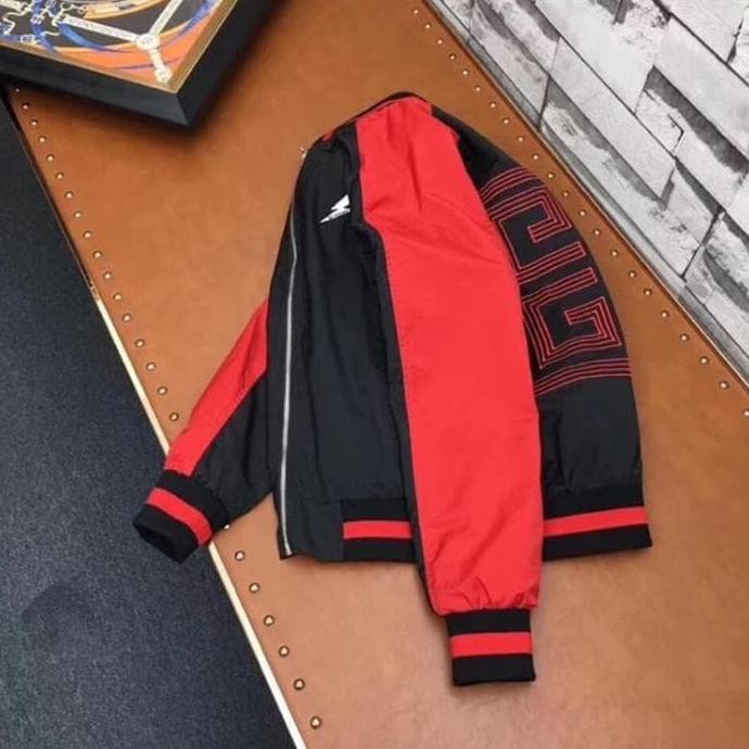 Barang Terjamin Jaket Givenchy Premium High Quality Mirror 1:1 / GV 02 CUCI GUDANG