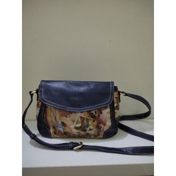 Sonovi sling bag preloved