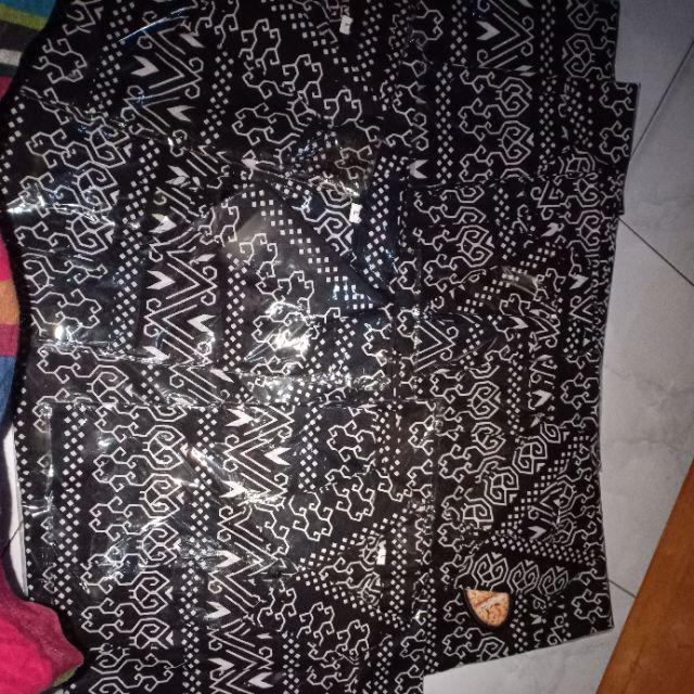 Kemeja Batik Fashion Motif Monocrome Semut Lengan Pendek