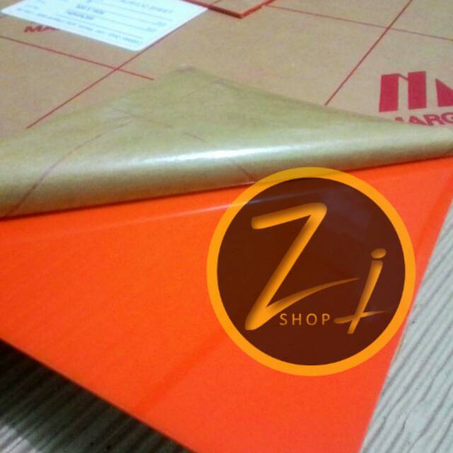 Acrylic sheet / akrilik lembaran warna orange 2mm