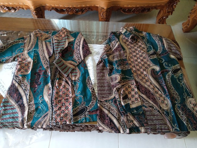 Emhabatik | Kemeja Batik Pria Lengan Panjang Couple Ada Beli Satu Bisa Ready Sragam