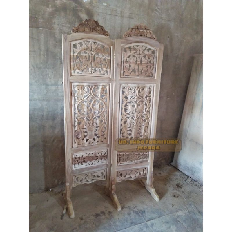 sketsel partisi penyekat ruangan tamu pembatas ruangan murah bahan kayu jati ukir jepara