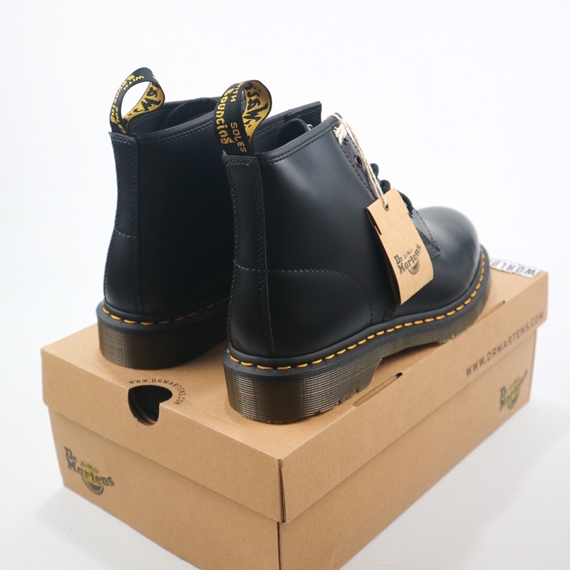 dr martens 101 ys 6 hole black smooth original