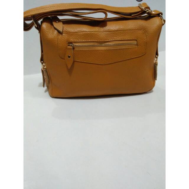 Tas kulit asli Garut HR 22