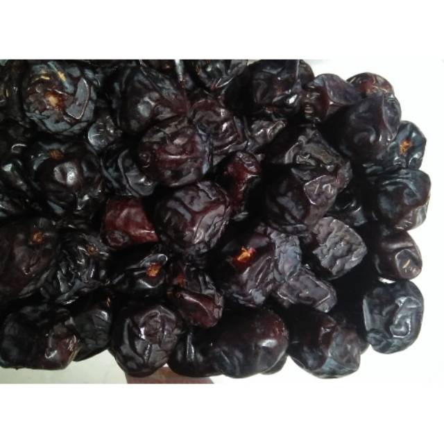 

KURMA AJWA MADINAH