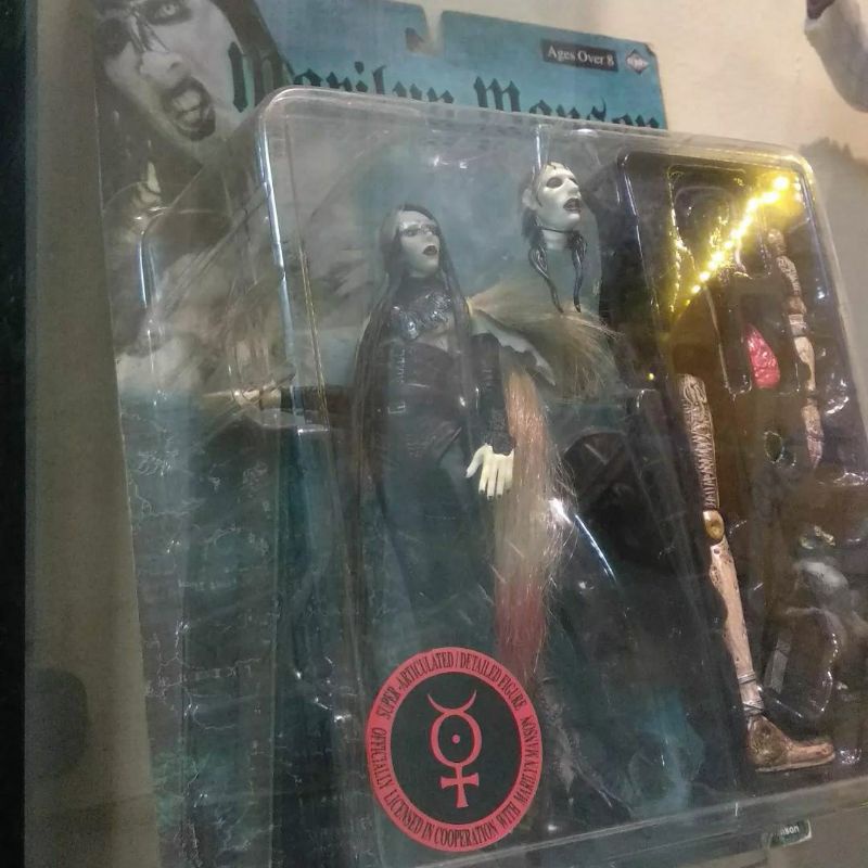 action figure marilyn manson