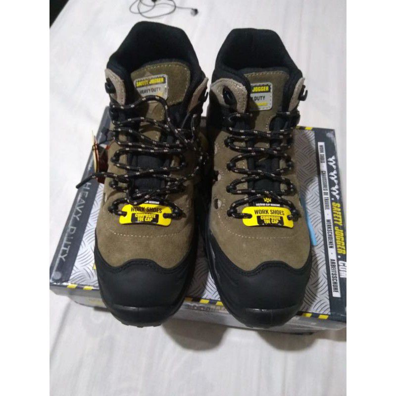 Sepatu Safety Jogger Xplore S3