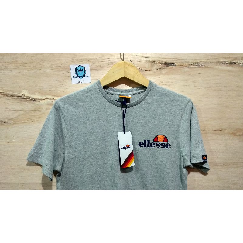 Tshirt Ellesse small logo