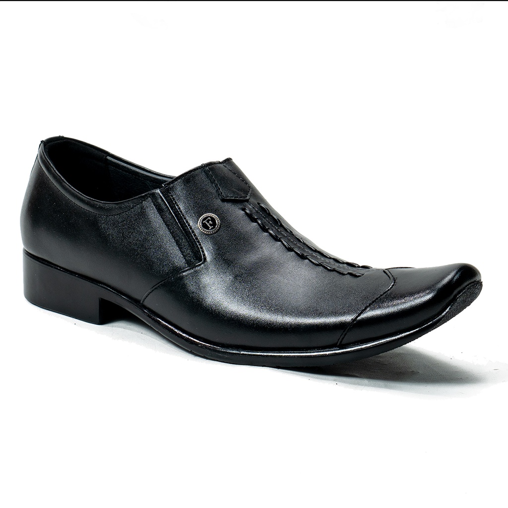 Sepatu Pantofel Pria Formal Kulit Asli Model Slip On Anti Slip F9014 Hitam