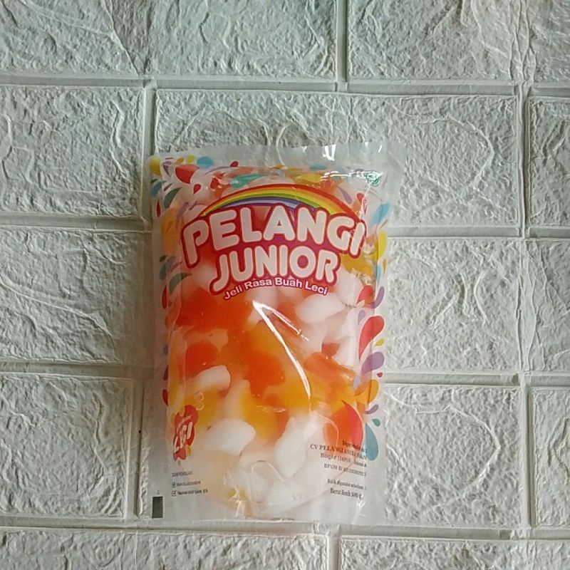 

minuman jelly pelangi junior rasa buah leci 500 g