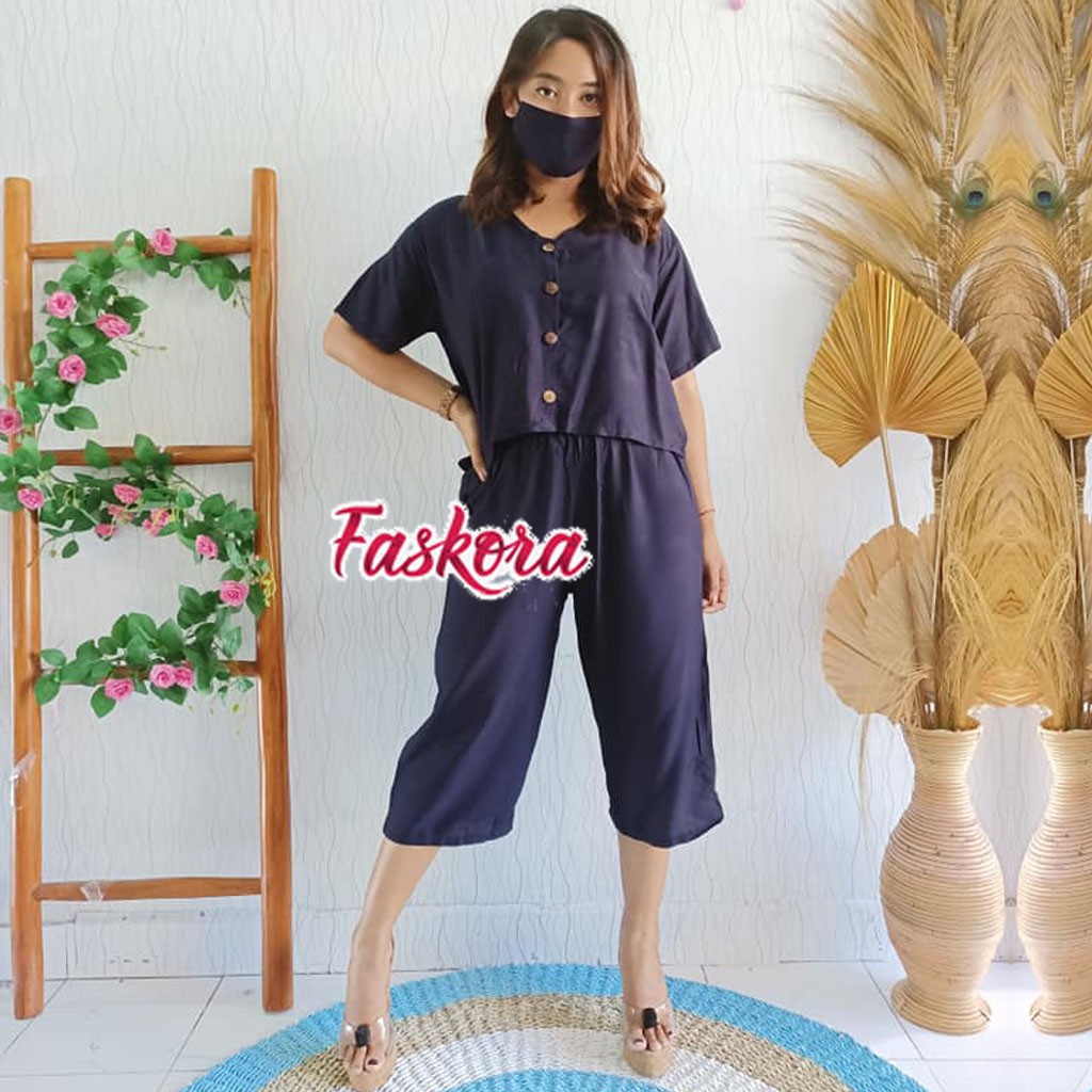 Setelan Wanita Polos Rayon Set / Set Wanita Kekinian Jumbo Murah / Setelan Kemeja Wanita Polos