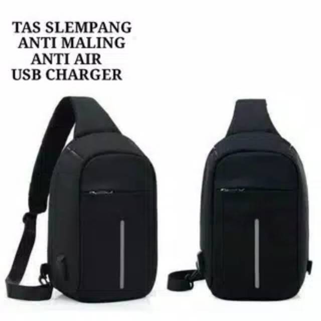 Tas slempang with usb charger