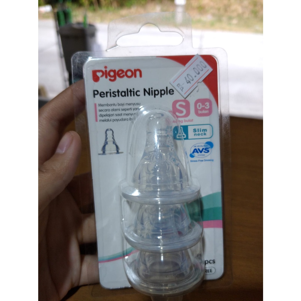 Pigeon Peristaltic Nipple SLIM NECK Blister isi 3 Pcs