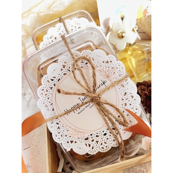 

HAMPERS By GJPSTORE