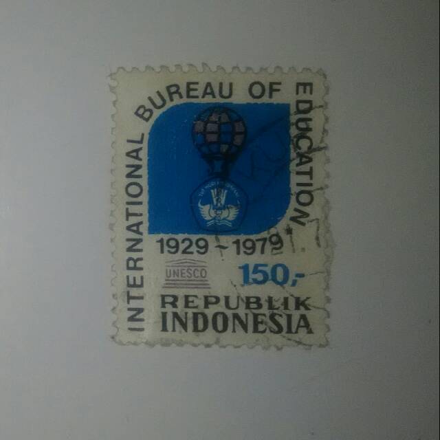 

Perangko RI thn 1979 tema International Bureau of Education