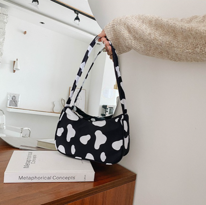 FINOM PAGE - Shoulder Bag | Tas Bahu Wanita Vintage Korean Rantai Motif Sapi
