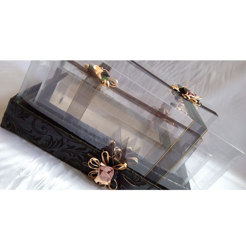 kotak seserahan pernikahan hantaran nikah kotak seserahan set mika embos