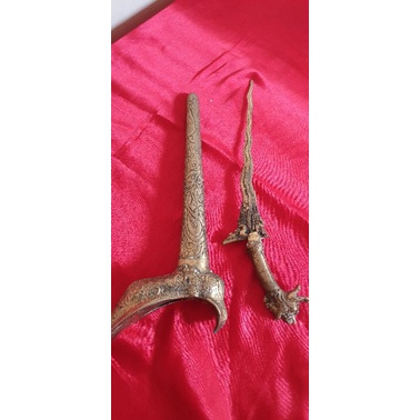 keris kuningan