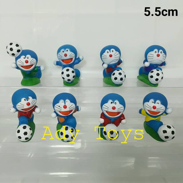 8pcs/set Doraemon Bola Figure Topper Kue Pajangan Kue 5.5cm