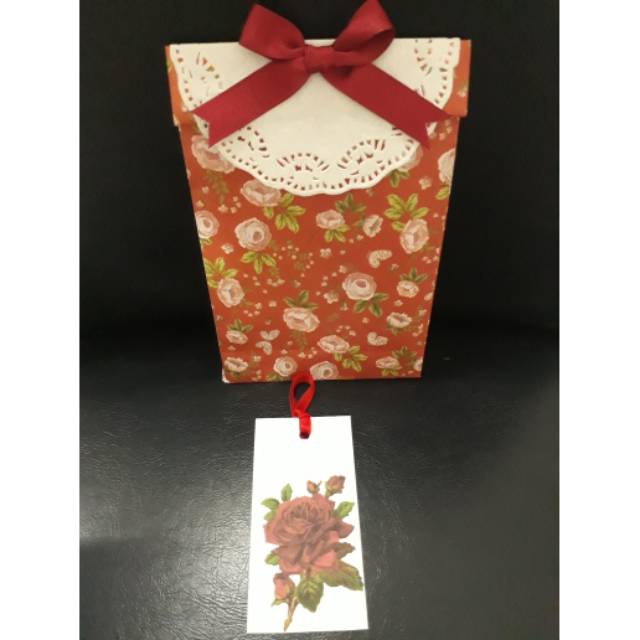 

Giftbag goodie bag. Bisa custom. FREE gift tag.