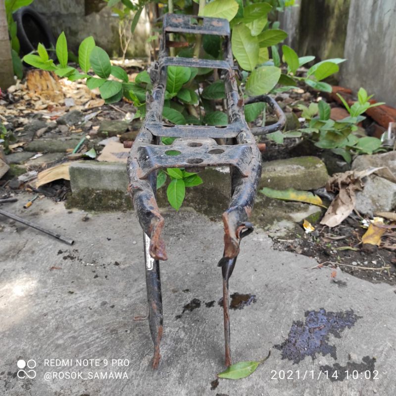 SAMBUNGAN RANGKA BELAKANG BUNTUTAN SASIS FRAME MP HIU MEGAPRO LAMA