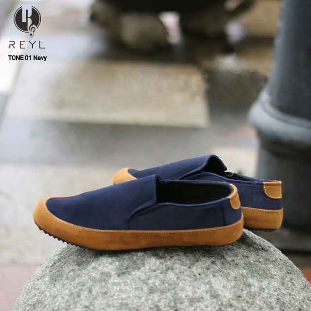 adidas slip on floral