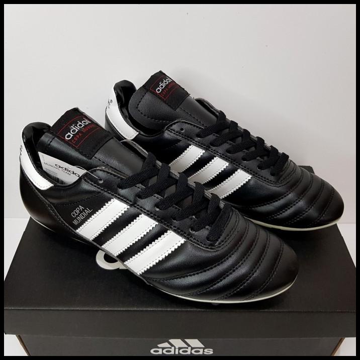 Sepatu bola adidas hotsell copa mundial original second