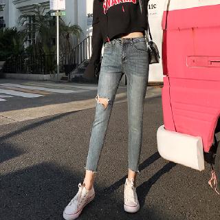  Celana  Panjang Model High Waist Desain Sobek Warna Abu  abu  