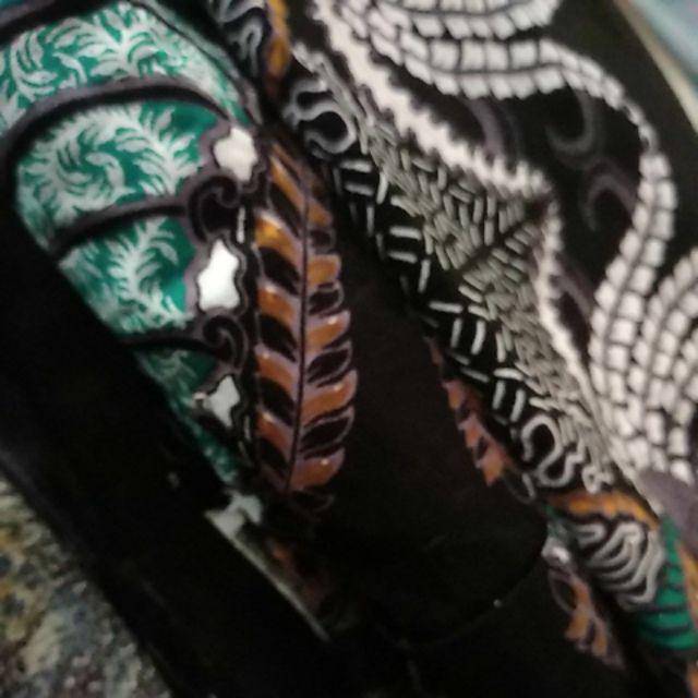 Maura Couple - Sania Ruffle Batik Couple