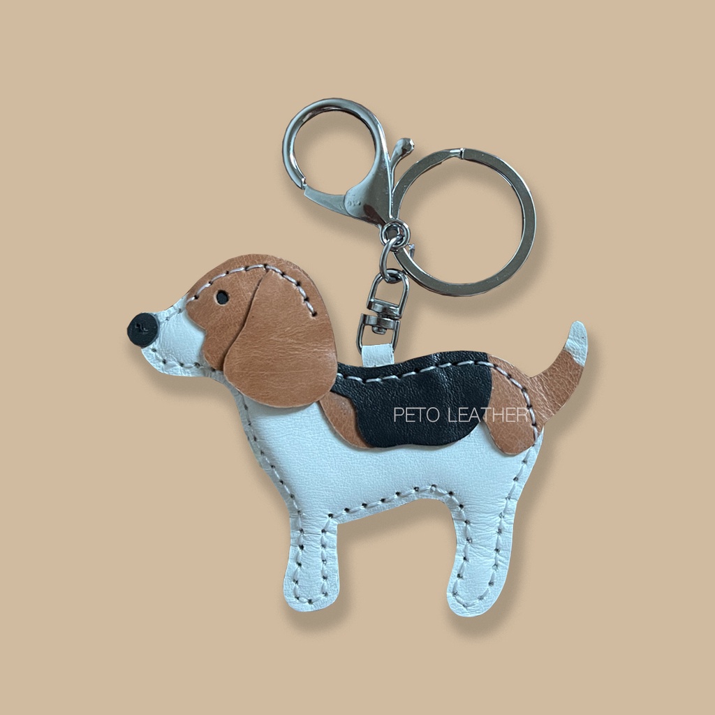 beagle keychain / gantungan kunci kulit anjing beagle / leather keychain beagle