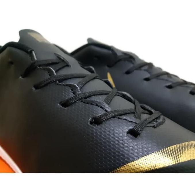 nike mercurial vapor black lux