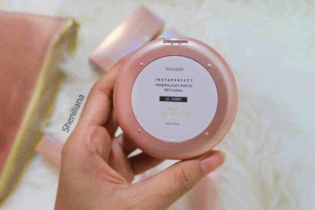 Ready Stock Wardah Instaperfect Mineral Light Bb Cushion