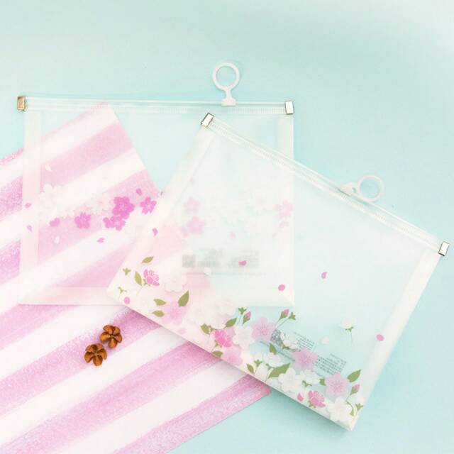 

Sakura Viewing Zipper File Folder A5