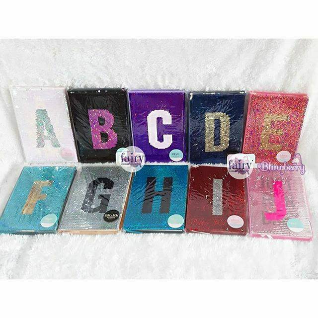 

NOTEBOOK SEQUIN BUKU TULIS NOTES DIARY SEQUIN ABJAD INISIAL BERUBAH WARNA SPT SMIGGLE