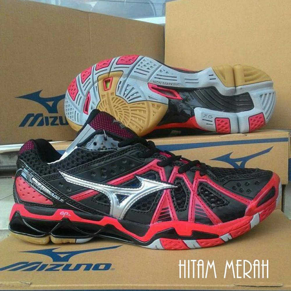 sepatu mizuno tornado 9