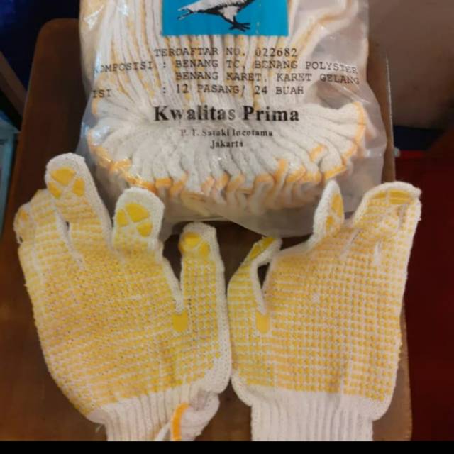 Sarung Tangan Bintik-Polkadot