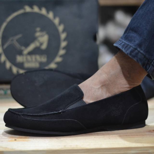 Sepatu slip on pria suede casual slop formal kerja kantor kulit asli santai kuliah