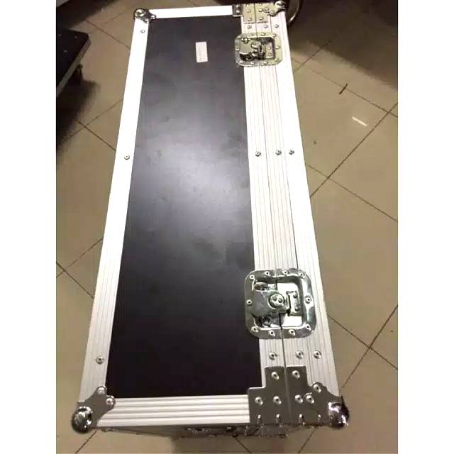 HARDCASE MIXER 32 CHANNEL ALLEN & HEATH BOX MIXER BUAT ALLEN & HEATH 32 CHANNEL