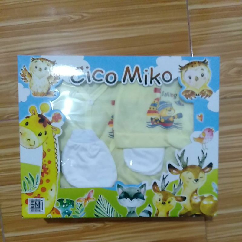 Baju set bayi kotak / Baju set cico mico