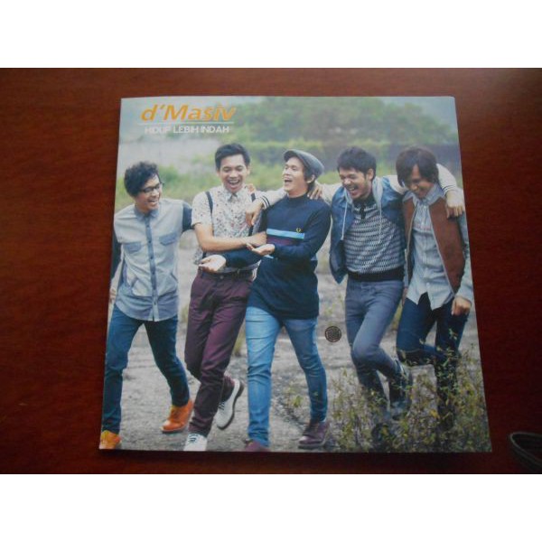 VINYL D'MASIV - HIDUP LEBIH INDAH