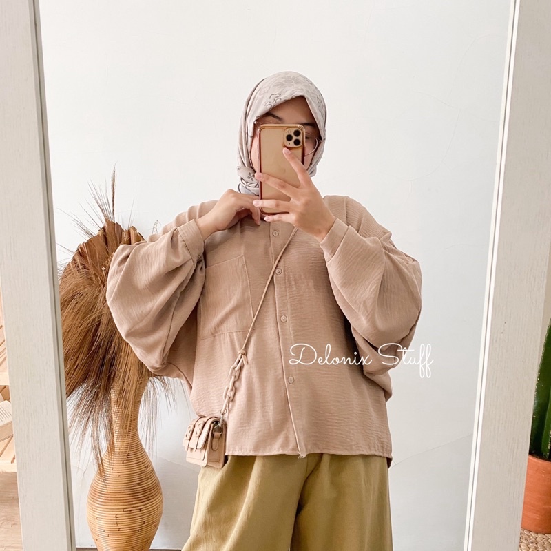 Oversize crinkle batwing top