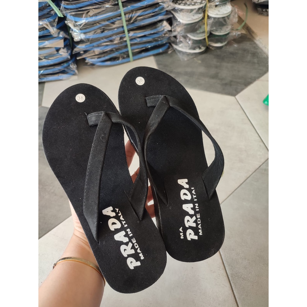 Sandal Wedges Jepit Beludru | Sendal Hak Tinggi Jepit Buludru