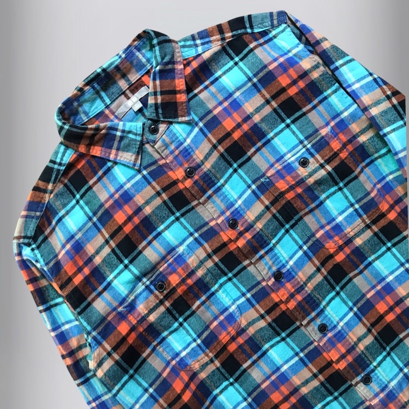 UNIQLO FLANNEL (SIZE: XL) | SECOND