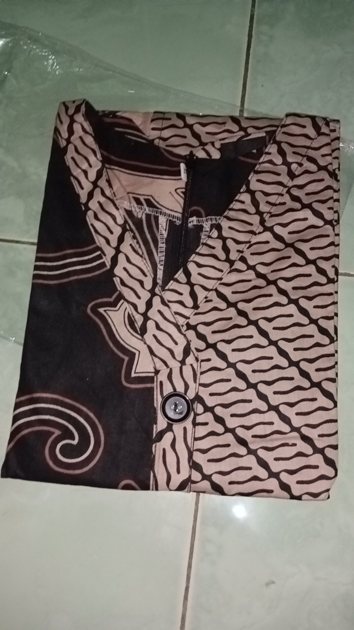 Crop Top Etnik Atasan Batik Wanita Modern