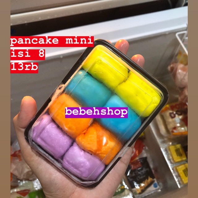 

pancake durian mini isi 8