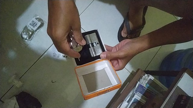 Cylinder L Silinder L Anak Lubang Kunci Pintu Besar Jantung Kuningan