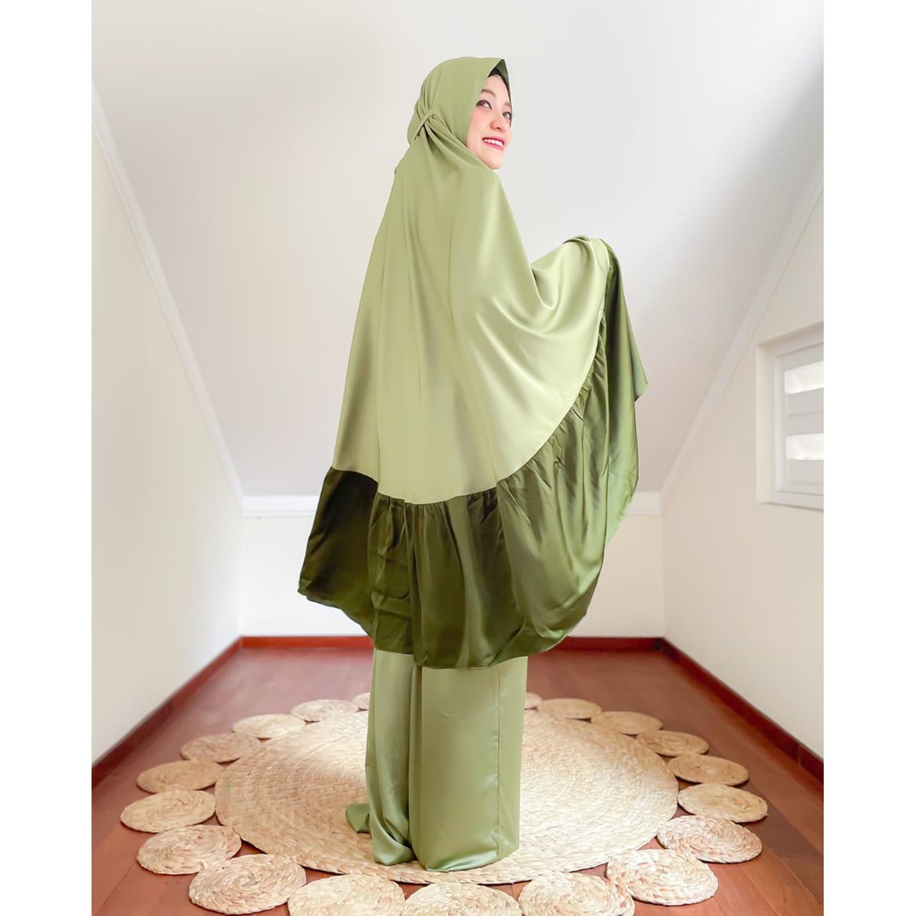 Hawa Prayer Robe