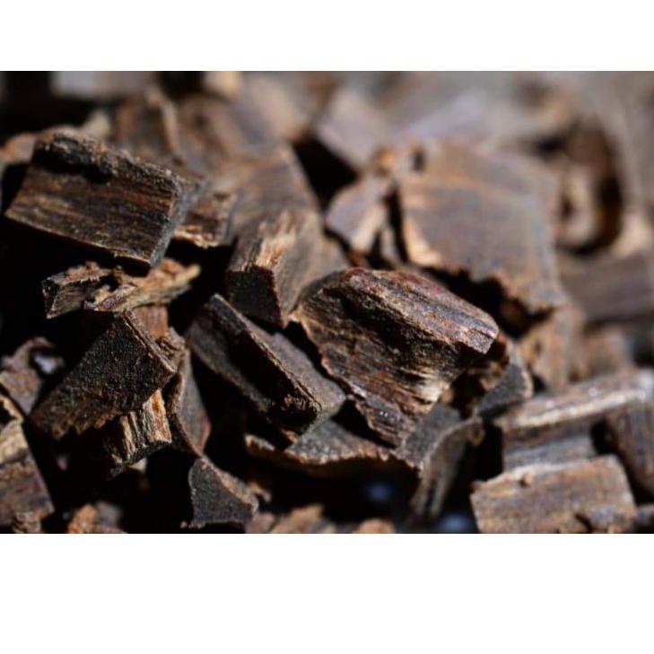 St31au22ᵁ ◦ cincang atau chips kayu gaharu kalimantan gread A super 500gram